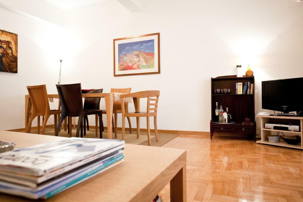 Ferienwohnung Acropolis Area 5 Minutes To The Museum And Metro Athen Exterior foto